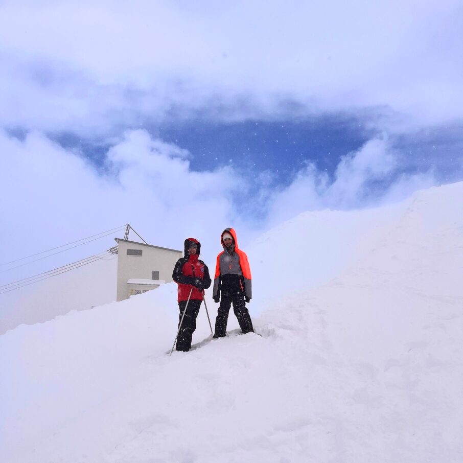 Schneeschuhwandern am Krippenstein